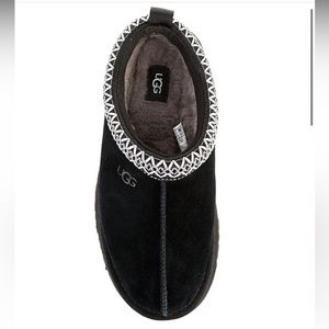 Ugg Tazz Platform Slippers. Size 9